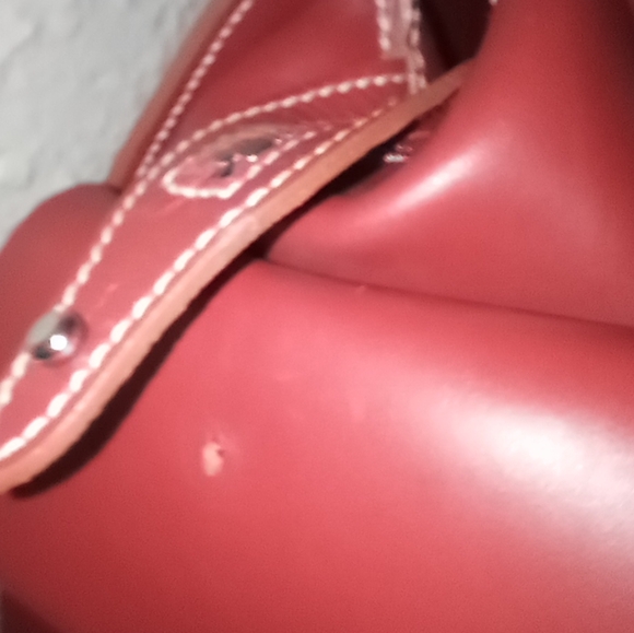 Bourke & Bourke Red Leather Accessory - Picture 5 of 16